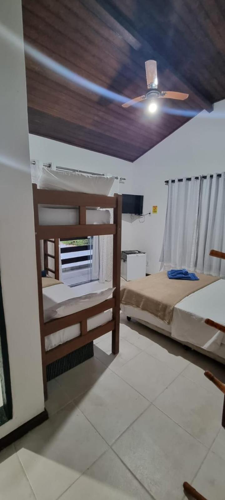 Apartamento com Vista da Piscina